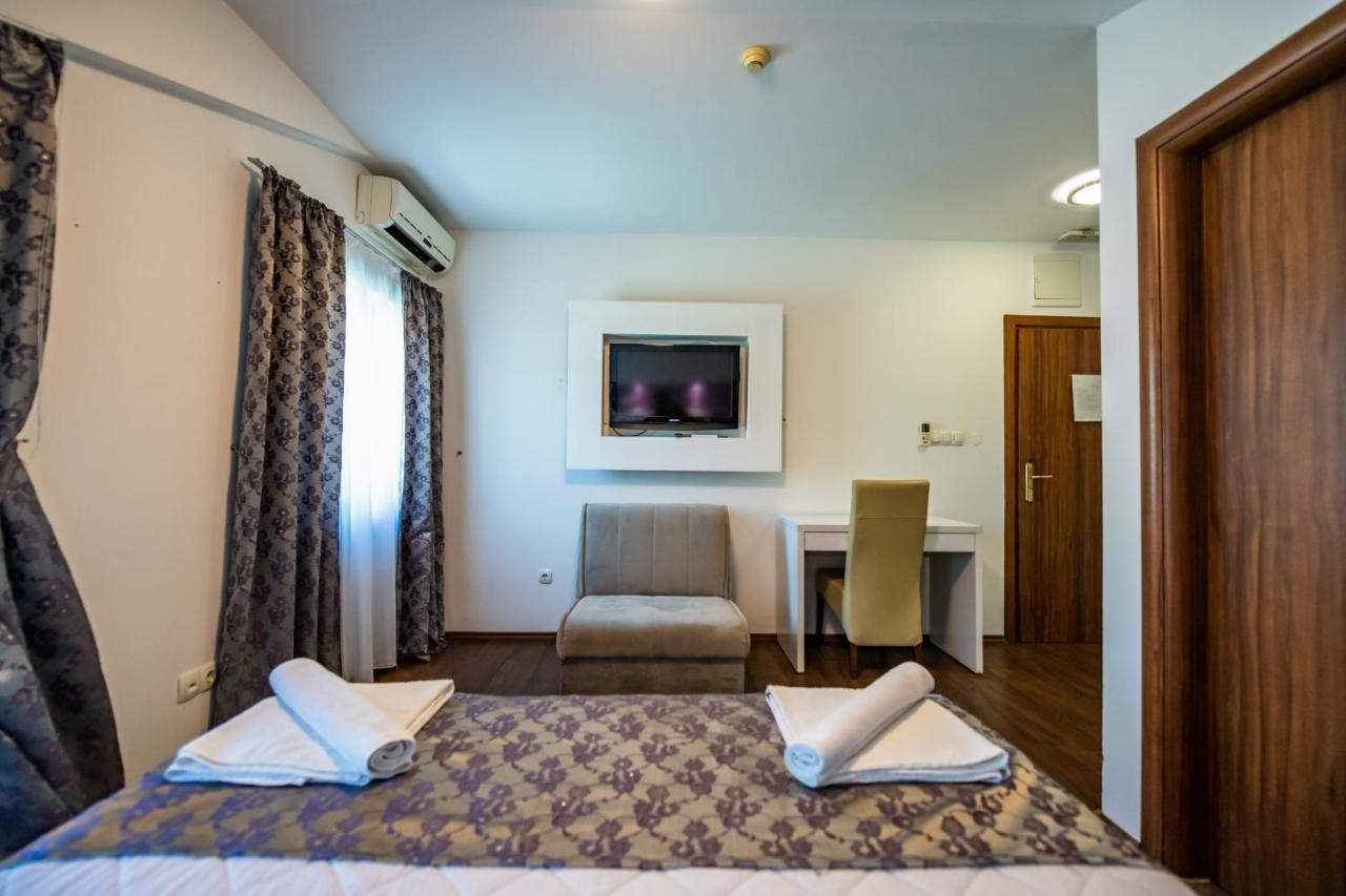 Hotel Oasis Gnojnice 外观 照片