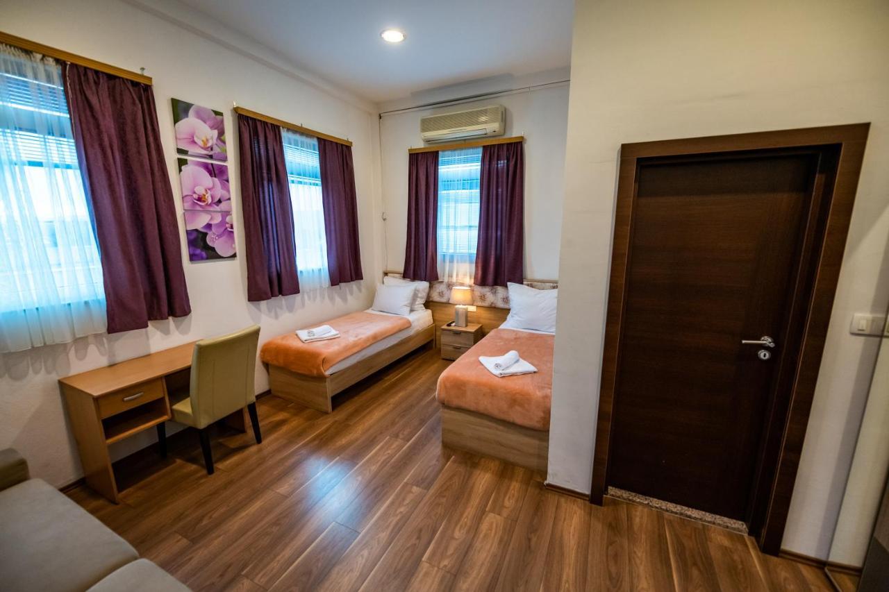 Hotel Oasis Gnojnice 外观 照片