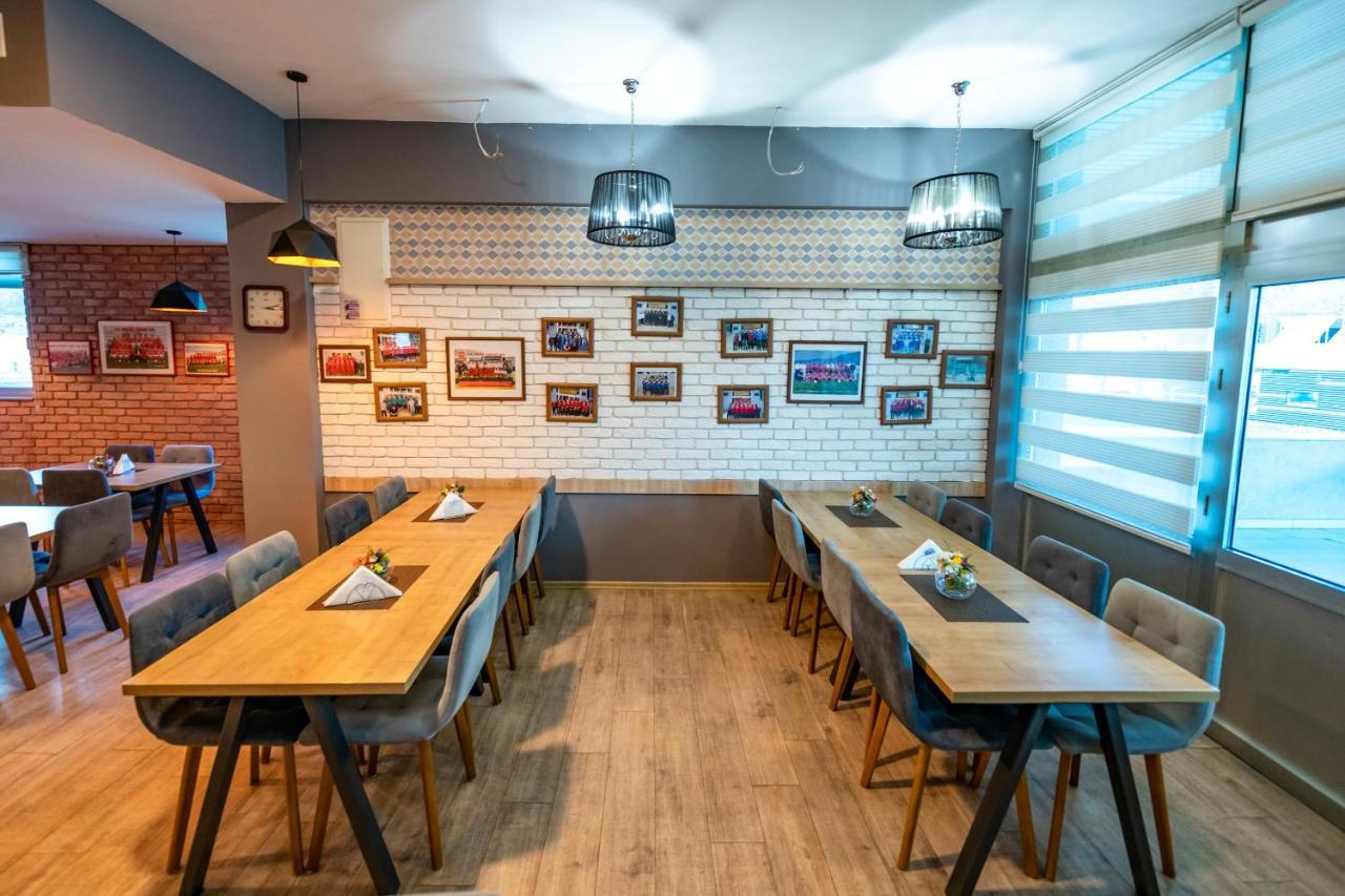 Hotel Oasis Gnojnice 外观 照片
