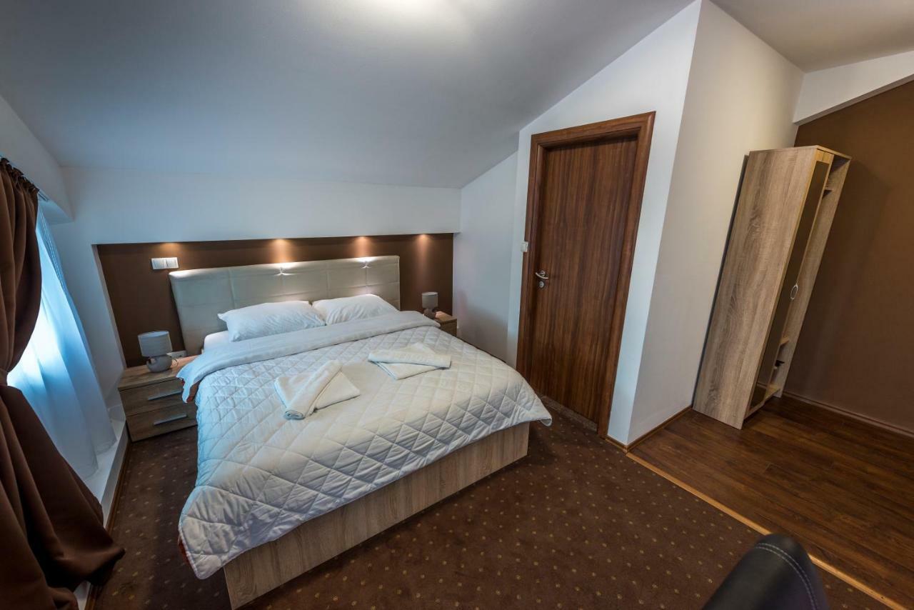 Hotel Oasis Gnojnice 外观 照片